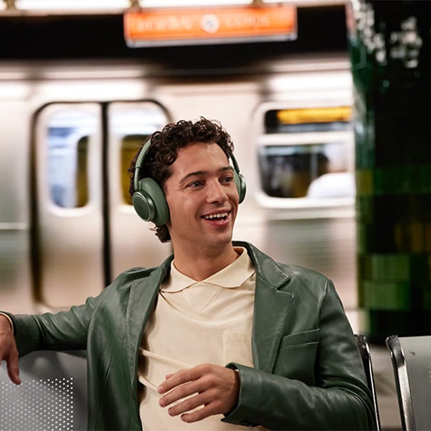 JBL Live 780NC Wireless Noise Cancelling Bluetooth Over-Ear Headphones