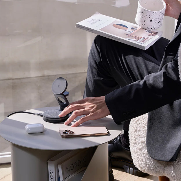 Adam Elements Mag 360 Qi2 3-in-1 Foldable Travel Charging Station - Space Grey