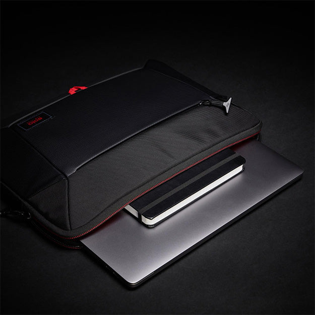 Solo New York ACV169 Caliber Sleeve For 16" Laptops - Black/Red