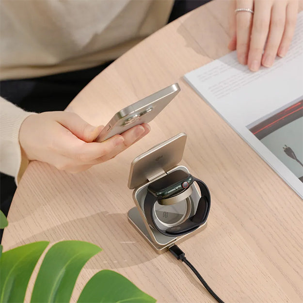 Adam Elements Mag 3 Pro Qi2 3-In-1 Foldable Charging Station