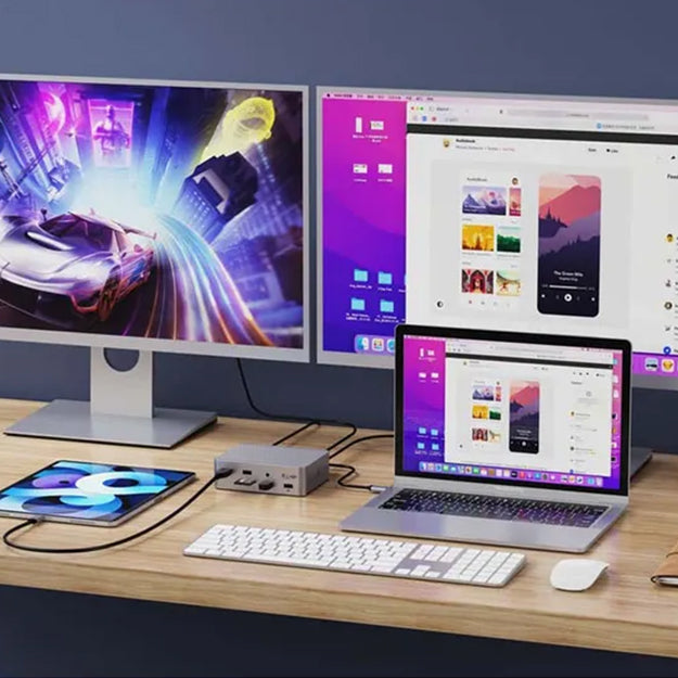 LMP USB4 SuperDock2 15-Port USB4 Docking Station - Space Grey