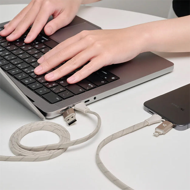 Adam Elements PeAk MF401 4-In-1 60W Magnetic Flat Charging Cable