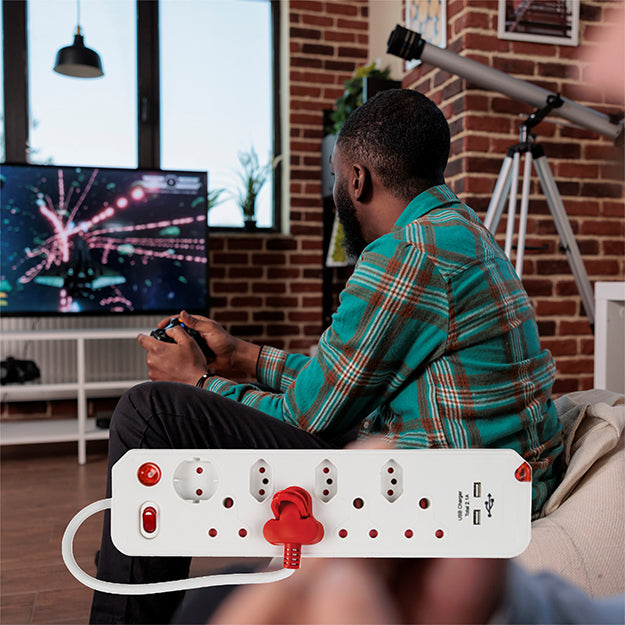 ElectricMate 8 WAY Single Switch Surge + 2.1 AMP USB Multiplug - White