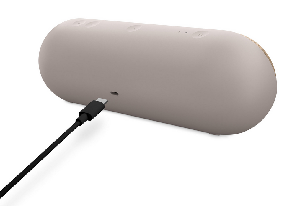 Pill Beats Bluetooth Speaker Charger HQRP 12V Charger For Beats