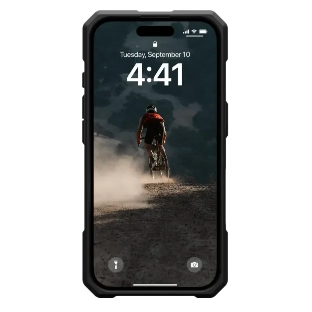 UAG Monarch Case For iPhone 16 – Carbon Fibre
